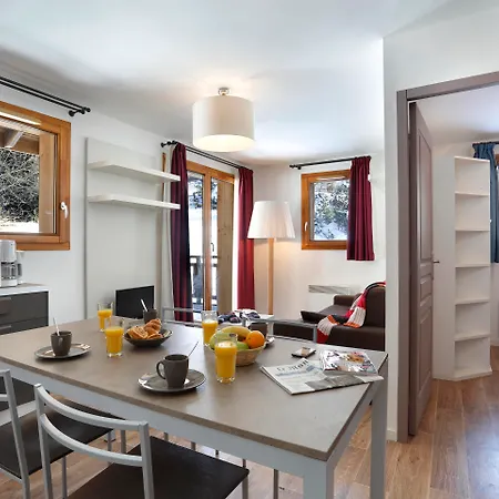 Aparthotel Vacanceole - Au Coeur Des Ours 3*